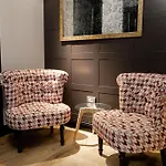 Boutique Whisky Hotel