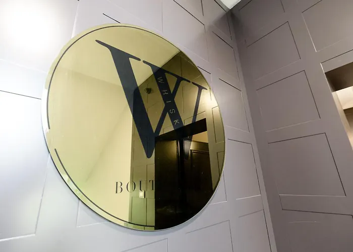 Boutique Whisky Hotel 3*